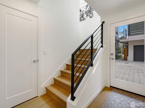1307 31st Avenue S, Seattle WA 98144
