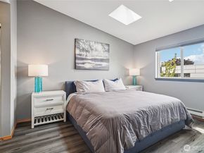 1707 NW 59th Street 302, Seattle WA 98107