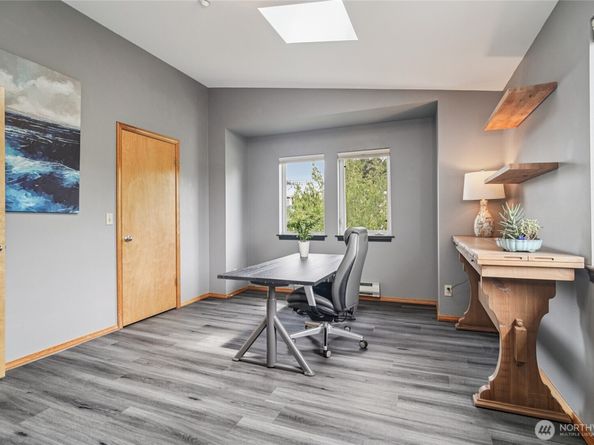 1707 NW 59th Street 302, Seattle WA 98107