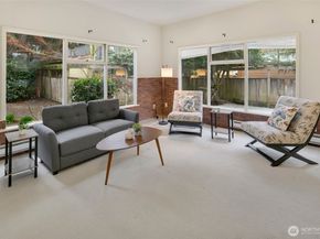 321 6th Avenue S, Kirkland WA 98033
