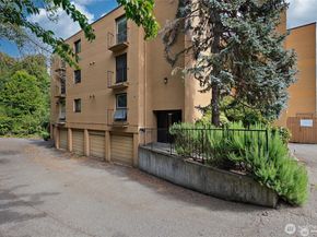 3710 25th Place W 401, Seattle WA 98199