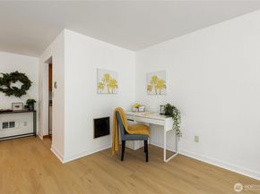 3710 25th Place W 401, Seattle WA 98199