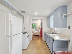 2115 N 147th Street, Shoreline WA 98133