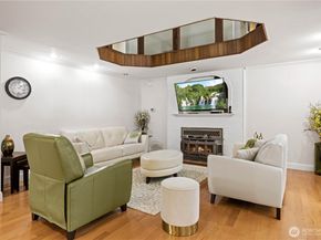 Undisclosed Address #2336582, Lynnwood WA 98036