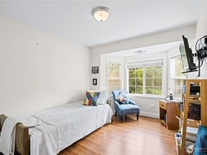 Undisclosed Address #2336582, Lynnwood WA 98036