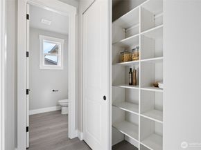 18517 1st Avenue SE, Bothell WA 98012