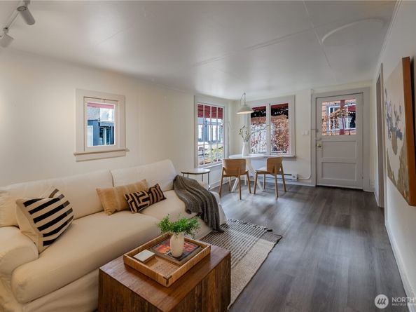 2035 Fairview Avenue E D, Seattle WA 98102