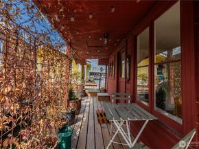 2035 Fairview Avenue E D, Seattle WA 98102