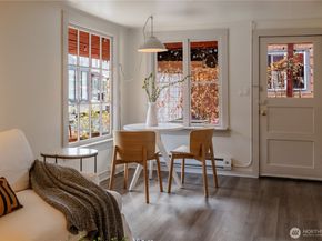 2035 Fairview Avenue E D, Seattle WA 98102