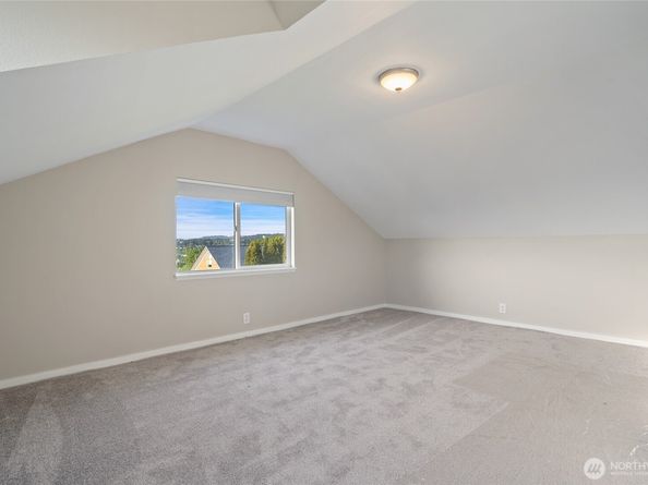 420 Renton Avenue S, Renton WA 98057