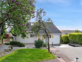 420 Renton Avenue S, Renton WA 98057