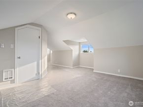 420 Renton Avenue S, Renton WA 98057