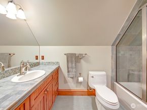 11211 Wachusett Road, Woodway WA 98020
