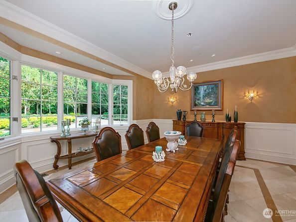 11211 Wachusett Road, Woodway WA 98020