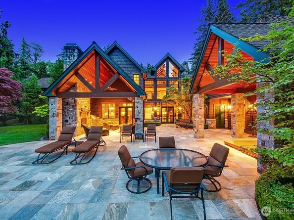 11211 Wachusett Road, Woodway WA 98020