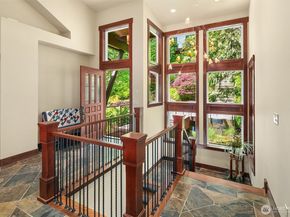 1624 Mallard Lane, Bellevue WA 98008