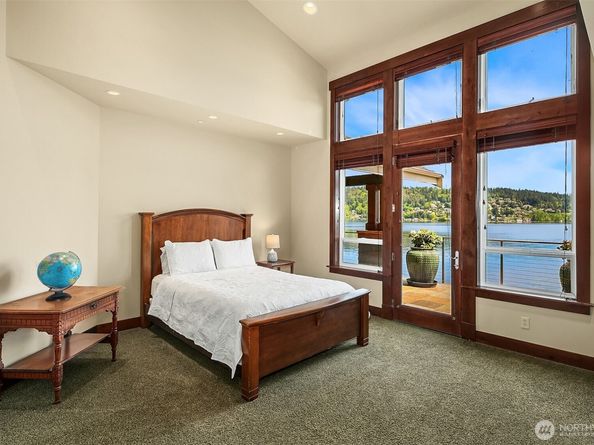 1624 Mallard Lane, Bellevue WA 98008