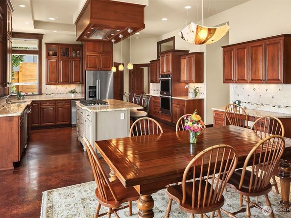 1624 Mallard Lane, Bellevue WA 98008