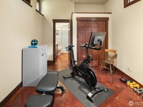 1624 Mallard Lane, Bellevue WA 98008