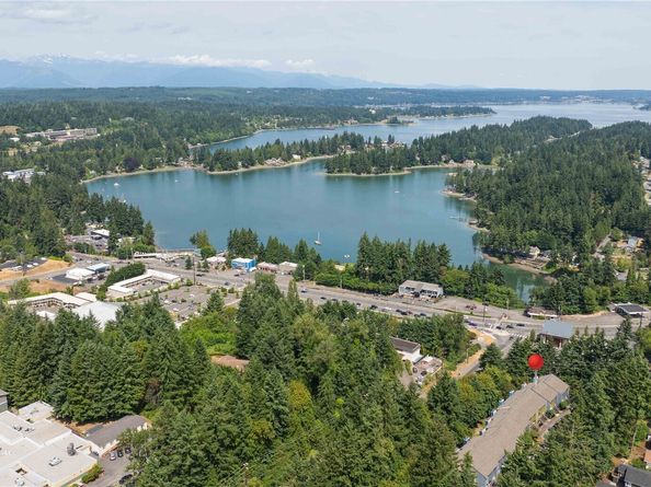 500 N National Avenue 37, Bremerton WA 98312