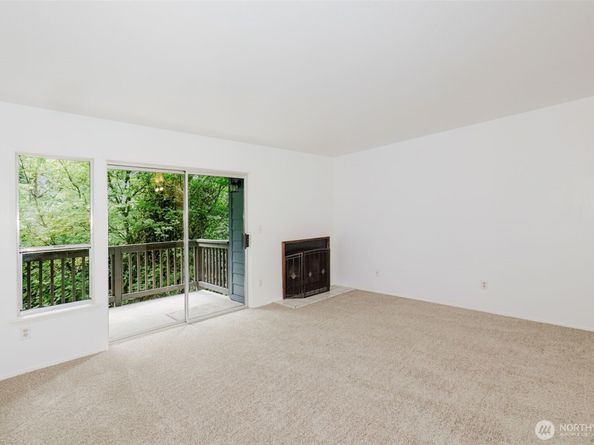 500 N National Avenue 37, Bremerton WA 98312