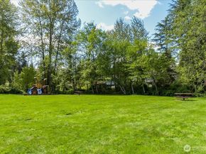 10826 NE 148th Lane H201, Bothell WA 98011