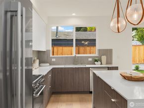 215 NE 123rd Street, Seattle WA 98125