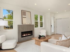 215 NE 123rd Street, Seattle WA 98125