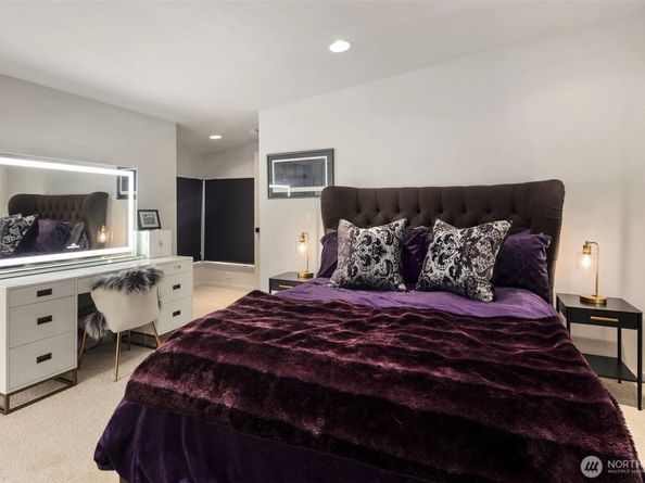 10335 14th Avenue NW B, Seattle WA 98177