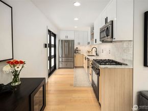 10335 14th Avenue NW B, Seattle WA 98177