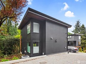 10335 14th Avenue NW B, Seattle WA 98177