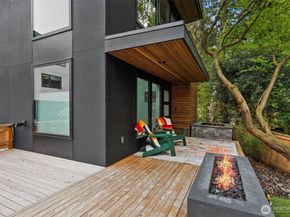 10335 14th Avenue NW B, Seattle WA 98177