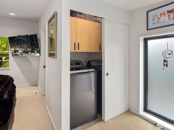 10335 14th Avenue NW B, Seattle WA 98177