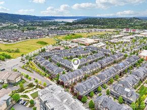 1313 Brooklyn Walk NE, Issaquah WA 98029
