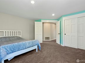 15102 93rd Place NE, Bothell WA 98011