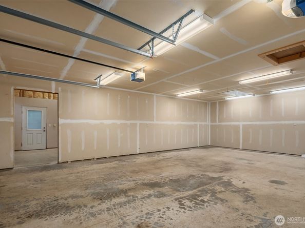 19603 238TH Avenue NE, Woodinville WA 98077