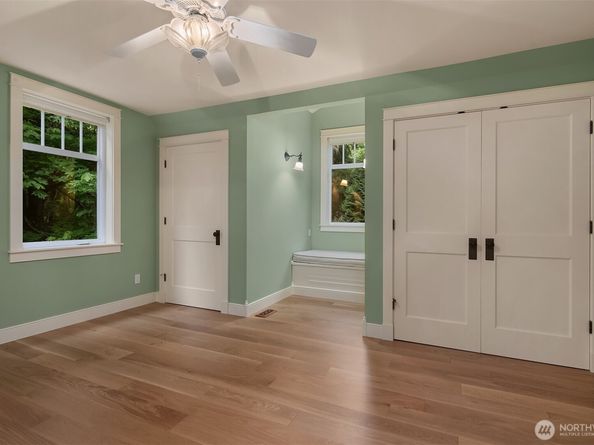 19603 238TH Avenue NE, Woodinville WA 98077