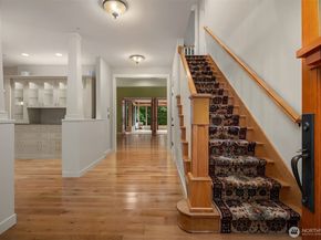 19603 238TH Avenue NE, Woodinville WA 98077