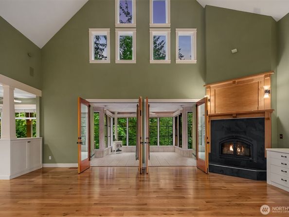 19603 238TH Avenue NE, Woodinville WA 98077