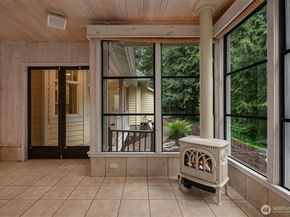 19603 238TH Avenue NE, Woodinville WA 98077