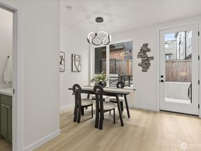 259 E Louisa Street, Seattle WA 98102