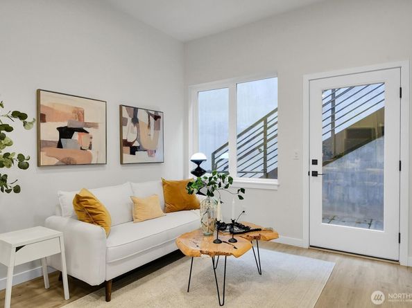 259 E Louisa Street, Seattle WA 98102