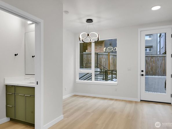 259 E Louisa Street, Seattle WA 98102