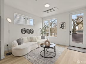 259 E Louisa Street, Seattle WA 98102