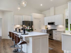 39195 Blackmouth Place NE, Hansville WA 98340
