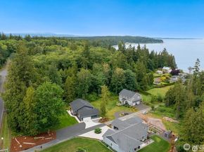 39195 Blackmouth Place NE, Hansville WA 98340