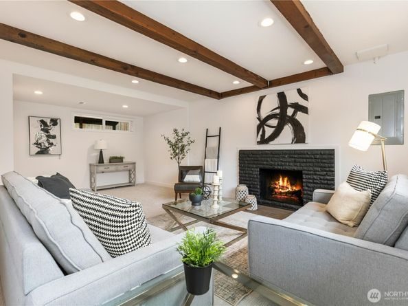 1831 201st Place SW, Lynnwood WA 98036