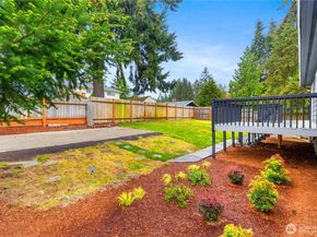 1831 201st Place SW, Lynnwood WA 98036