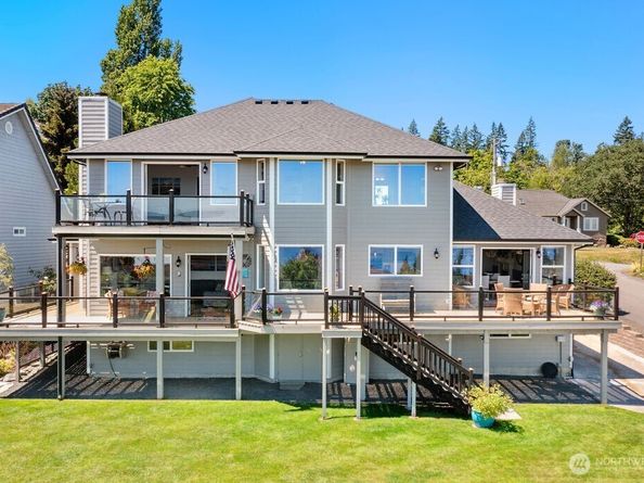 2585 Alaska Avenue E, Port Orchard WA 98366