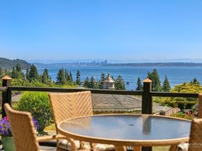 2585 Alaska Avenue E, Port Orchard WA 98366